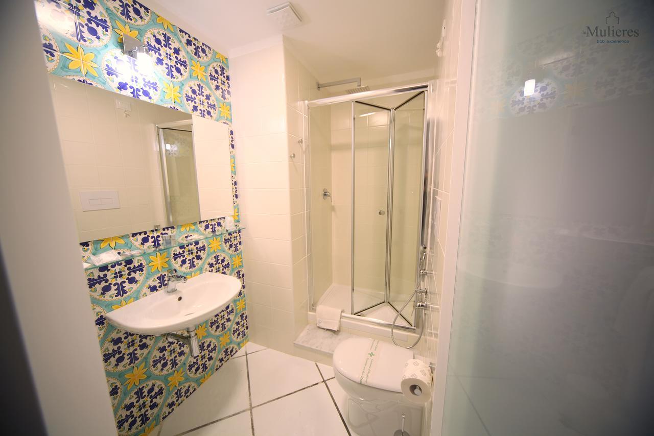 Le Mulieres Apartment ซาแลร์โน ภายนอก รูปภาพ