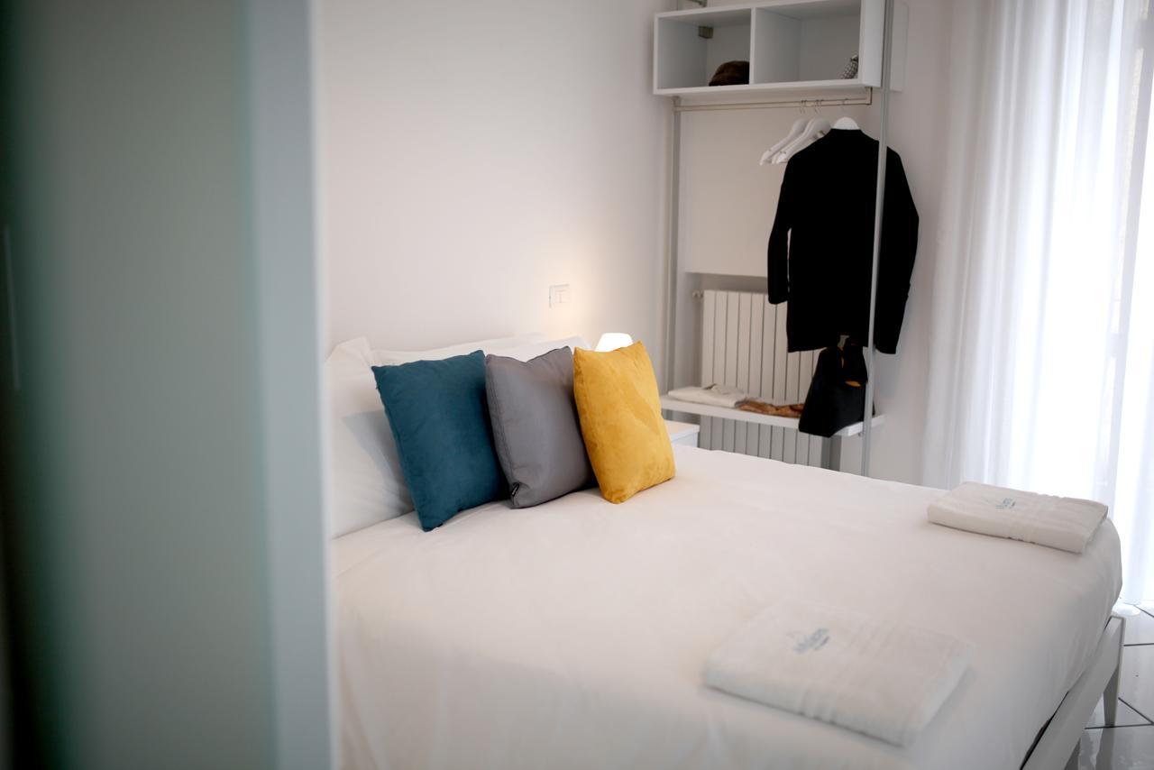 Le Mulieres Apartment ซาแลร์โน ภายนอก รูปภาพ