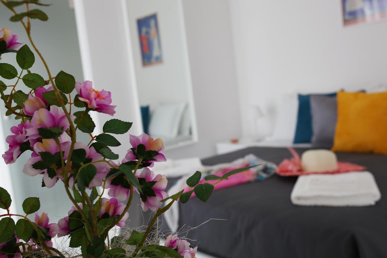Le Mulieres Apartment ซาแลร์โน ภายนอก รูปภาพ