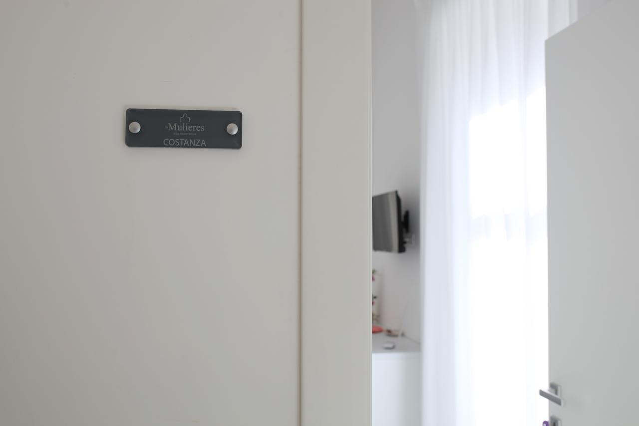 Le Mulieres Apartment ซาแลร์โน ภายนอก รูปภาพ