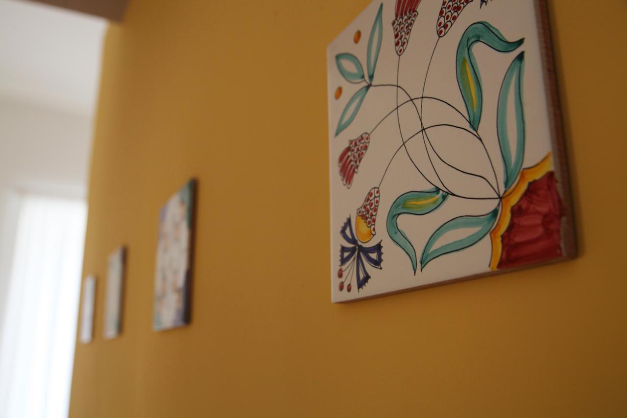 Le Mulieres Apartment ซาแลร์โน ภายนอก รูปภาพ