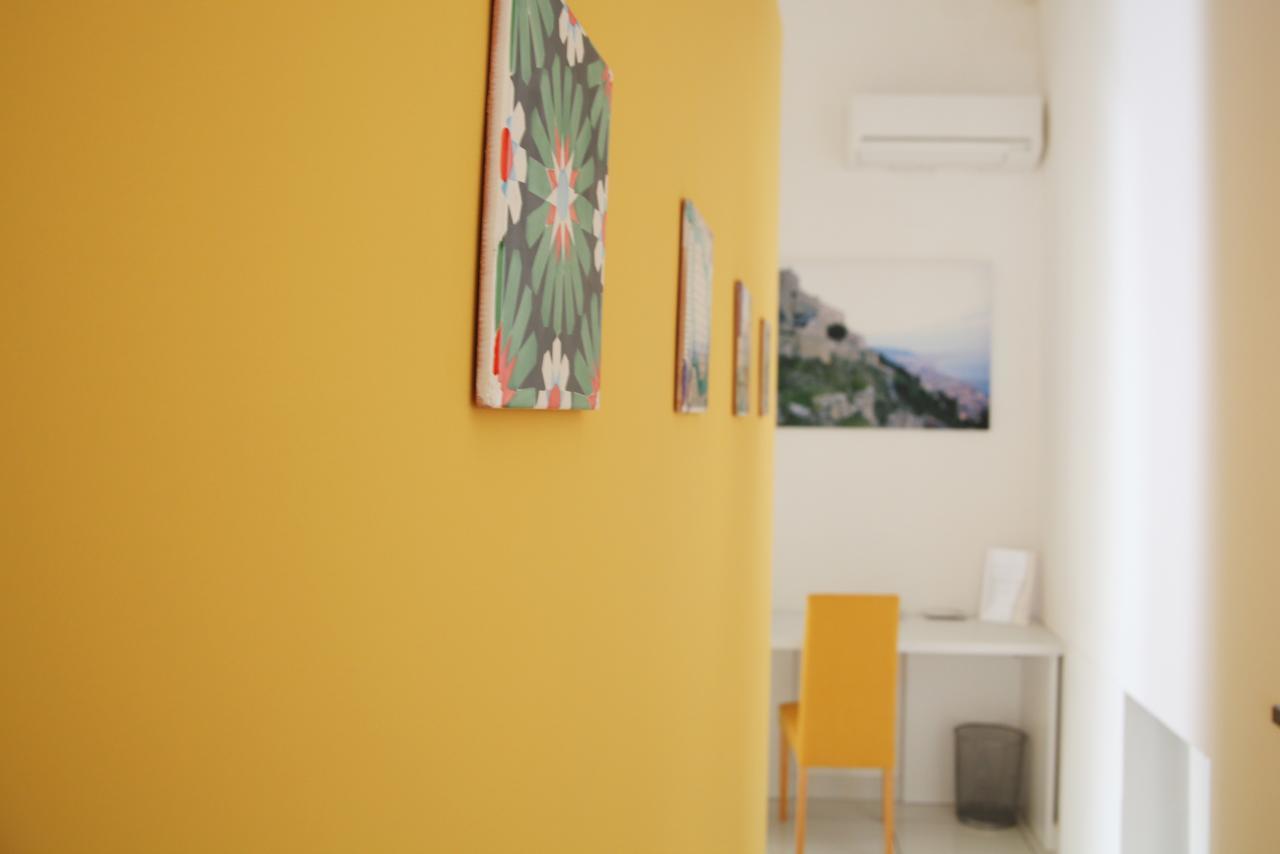 Le Mulieres Apartment ซาแลร์โน ภายนอก รูปภาพ